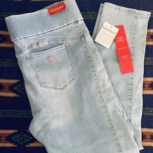 GUESS NAOMI SHAPER JEAN